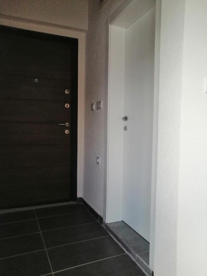 Grey Apartment 奥赫里德 外观 照片